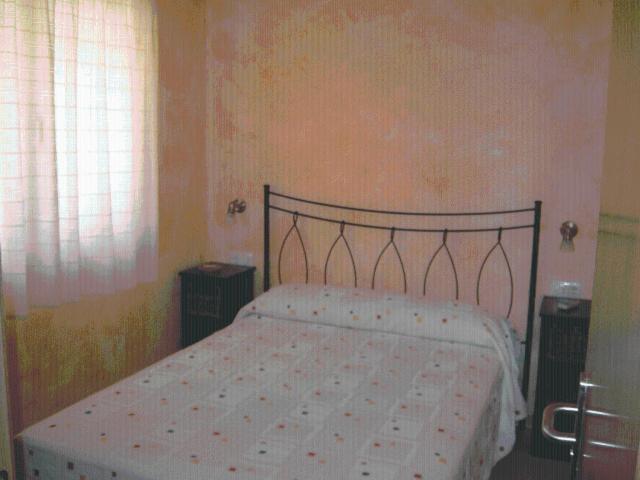 Hostal Valle Del Iregua Albelda De Iregua Bilik gambar