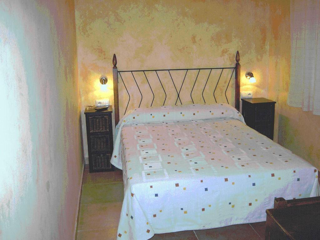 Hostal Valle Del Iregua Albelda De Iregua Bilik gambar